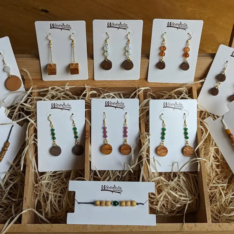 Holzschmuck Schatzkiste