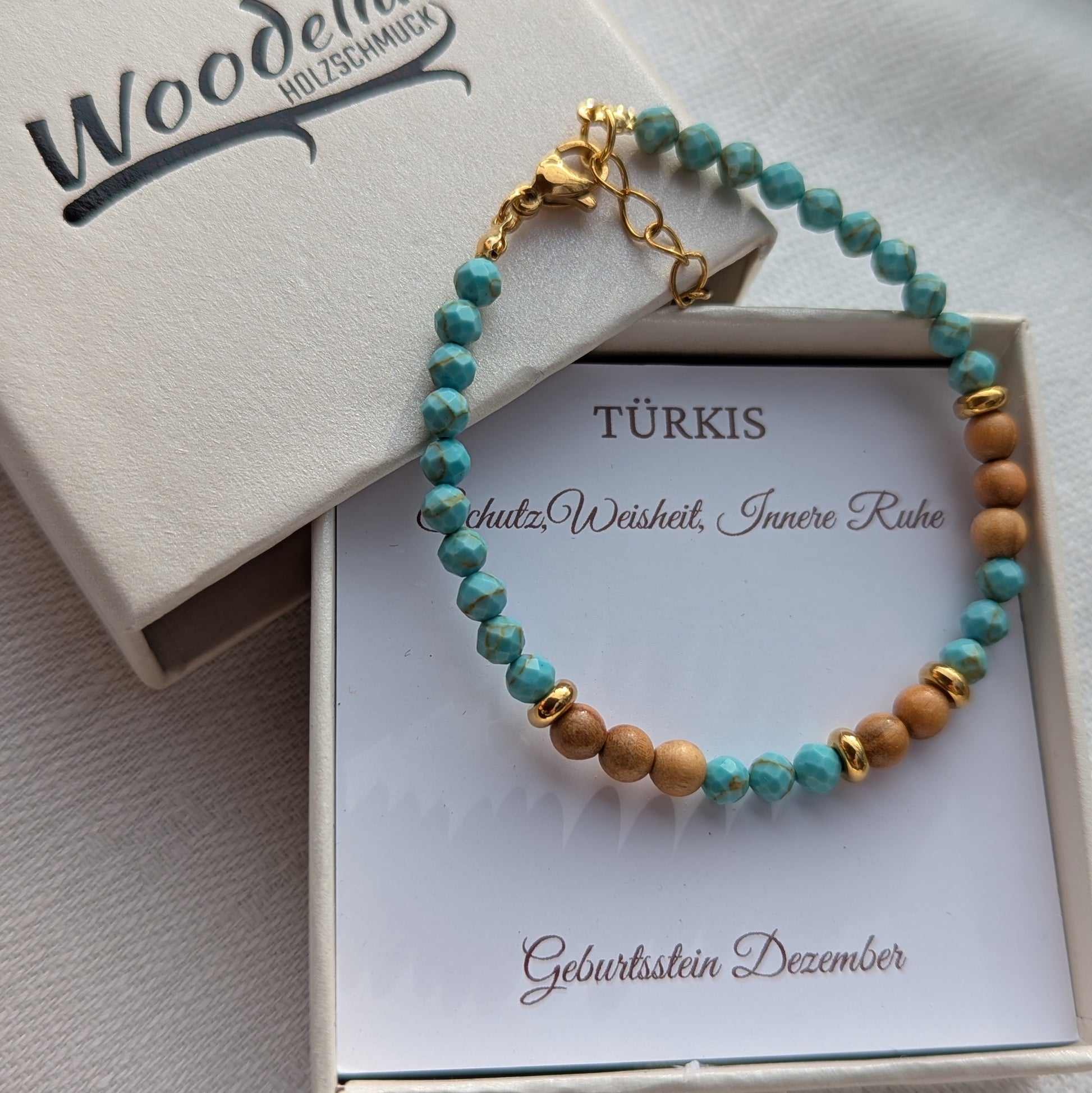 Armband aus Holz und Türkis mit einem Verschluss - Geburtsstein Dezember