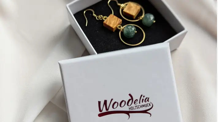 Geschenkbox Woodelia Holzschmuck