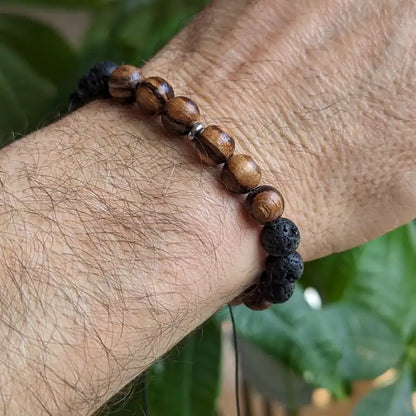Herrenarmband "Fire" aus Walnussholz und Lavastein, verstellbar