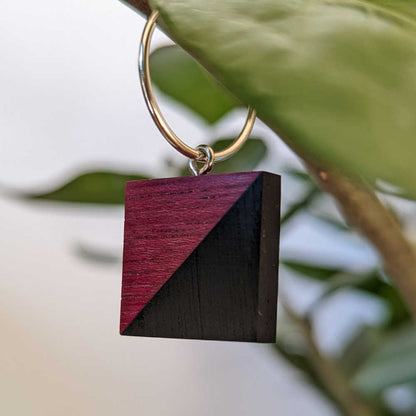Ohrringe Holz Diagonale schwarz purpurrot